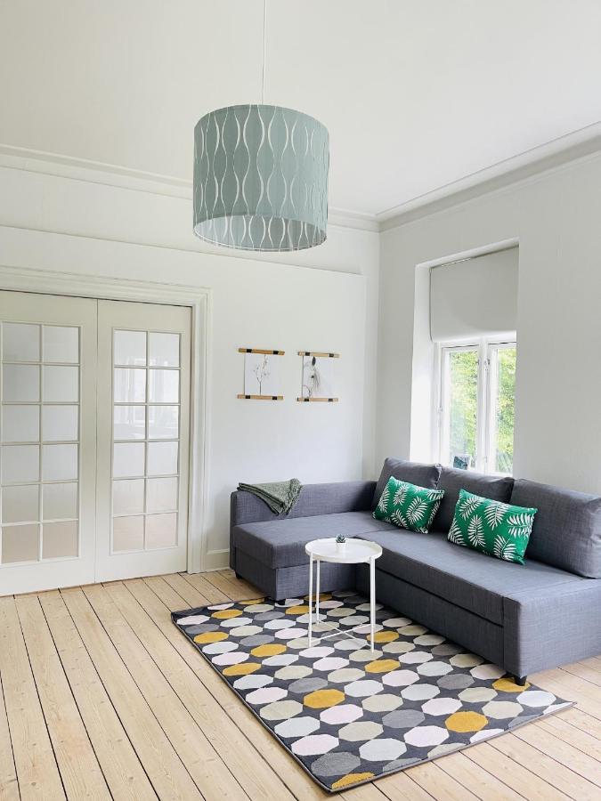 Aday - City Central Mansion - 1 Bedroom Apartment With Garden Aalborg Exterior foto