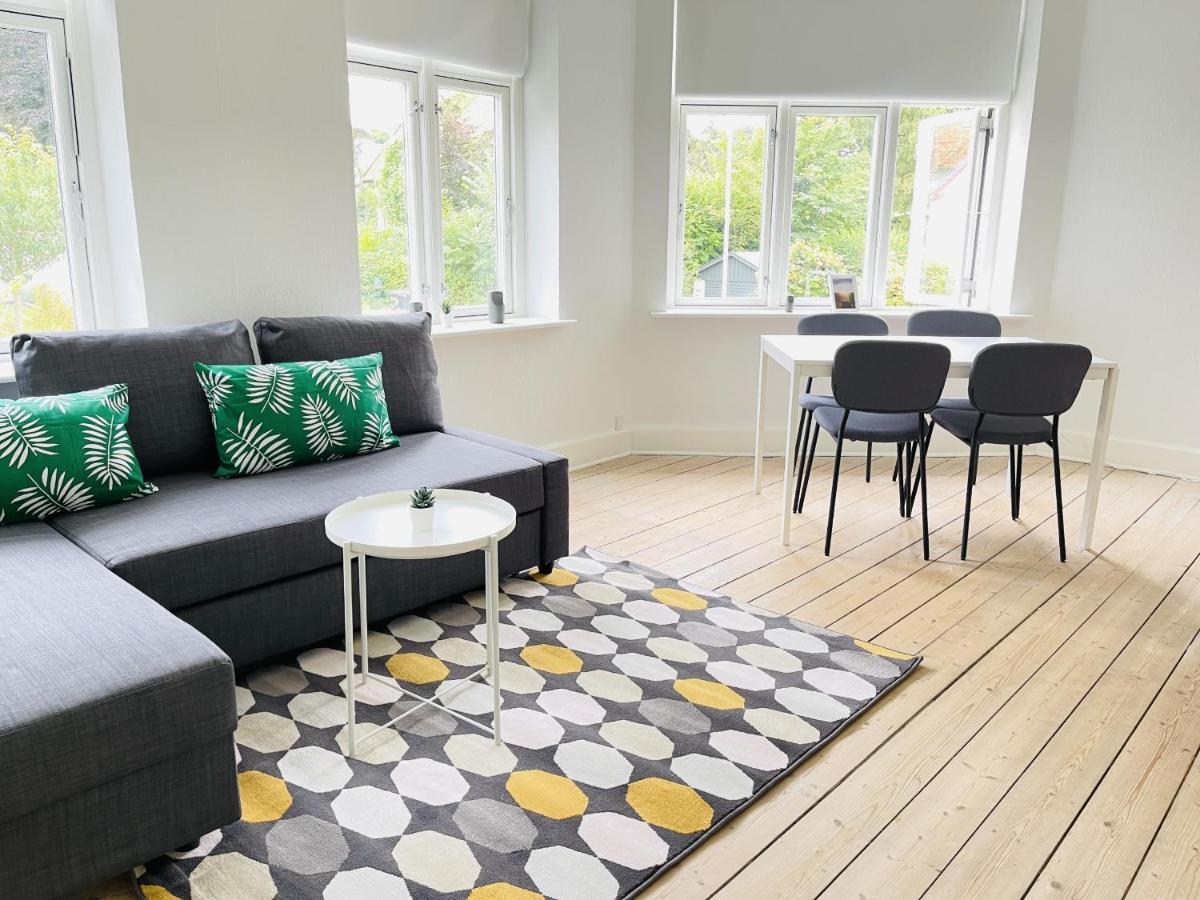 Aday - City Central Mansion - 1 Bedroom Apartment With Garden Aalborg Exterior foto